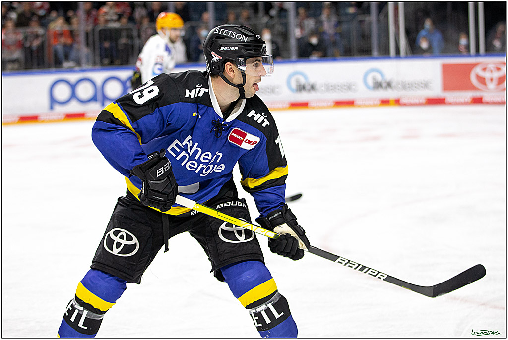 PENNY DEL; Koelner Haie- Fishtown Pinguins Bremerhaven; Koeln, 23.11.2021